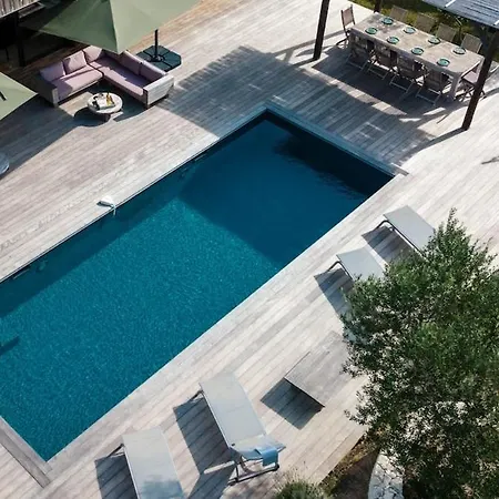 Dina - Douceur Et Calme * Bonifacio (Corsica)