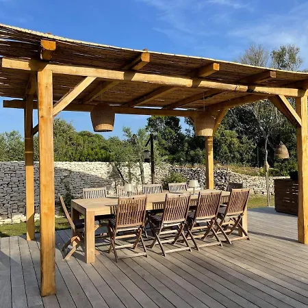 Dina - Douceur Et Calme Bonifacio (Corsica)